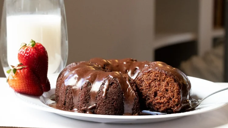 Easy Keto & Gluten-Free Baking: Master Low-Carb Treats with Good Dee’s